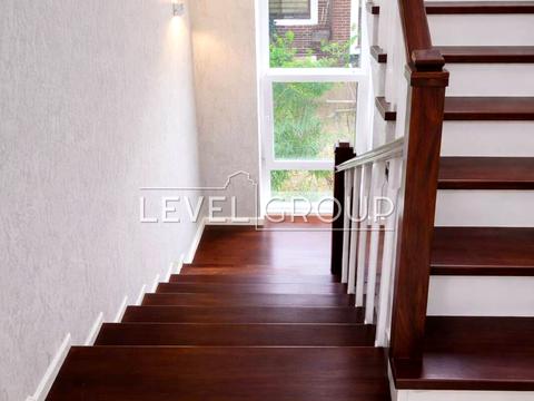 дом по адресу Літературна ул. (Чехова)