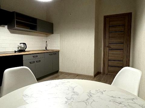 квартира за адресою Перлинна вул., 6