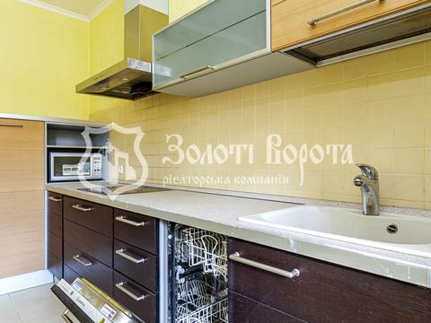 квартира за адресою Дмитрівська вул., 69