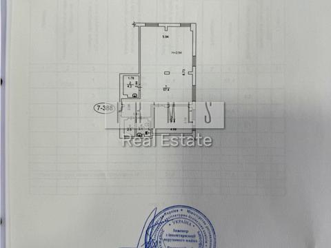 комерційна за адресою Регенераторна вул., 4 к7