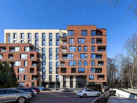 квартира за адресою Академіка Андрія Сахарова вул., 68