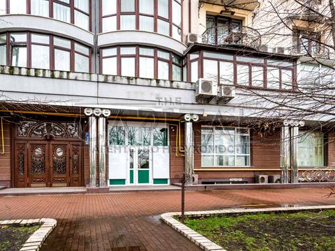 комерційна за адресою Київ, Оболонська набережна вул., 19