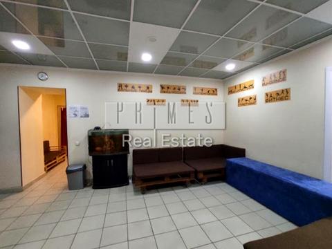 коммерческая по адресу Межигорская ул., 25