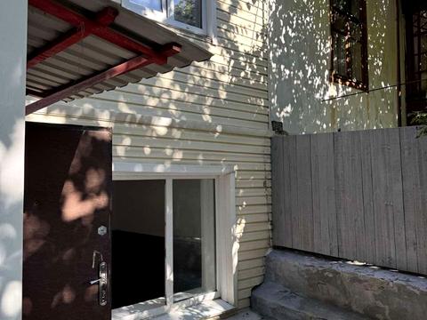 коммерческая по адресу Василия Тютюнника ул. (Анрі Барбюса), 37/1