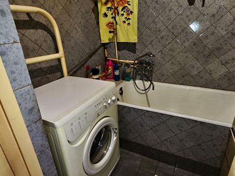 квартира за адресою Запоріжжя, Карпенка-Карого вул., 17