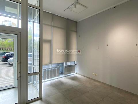 коммерческая по адресу Митрополита Василия Липковского ул. (Урицкого), 37-Б