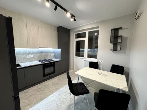 квартира за адресою Святошинська вул., 56