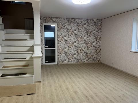 будинок за адресою Вишнева вул., 41