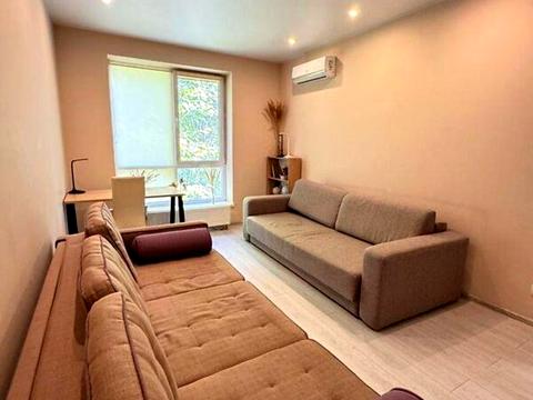 квартира за адресою Єдності вул., 6