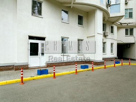 комерційна за адресою Київ, Миколи Міхновського бульв. (Дружби народів), 14-16