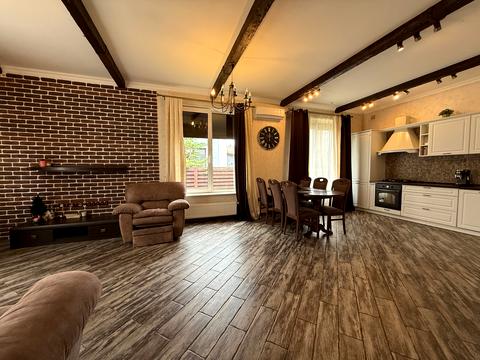 будинок за адресою Героїв вул.