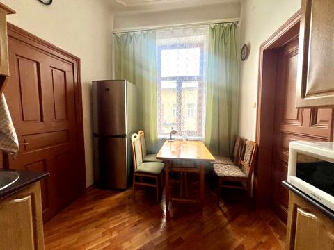 квартира за адресою Івана Франка вул., 42