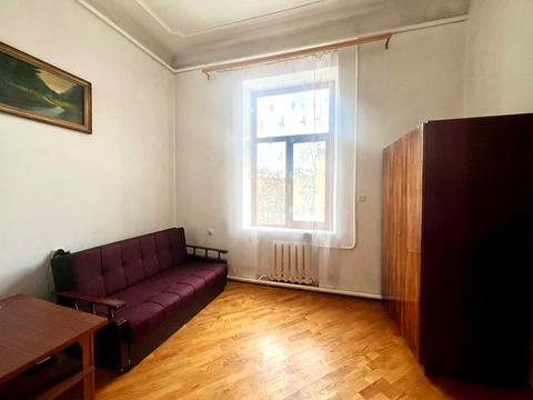 квартира за адресою Івана Франка вул., 42