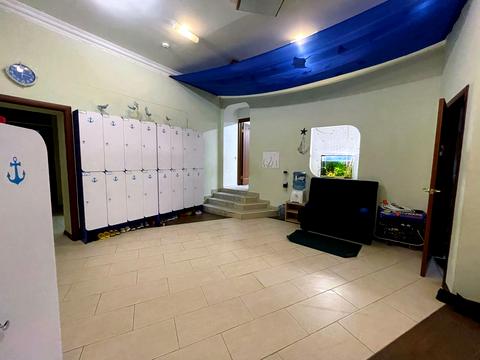 коммерческая по адресу Варненская ул., 8а