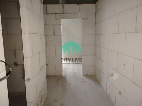 квартира за адресою Романа Вірастюка вул., 3