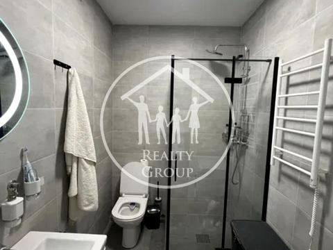 квартира за адресою Повітряна вул., 78