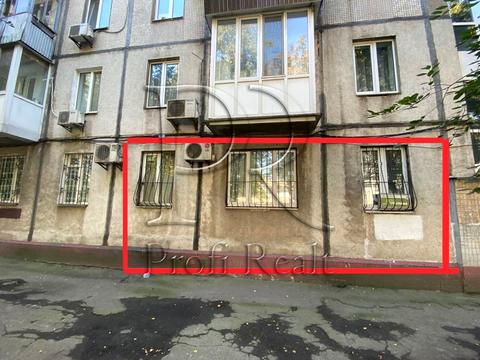 комерційна за адресою Берестейський просп. (Перемоги), 75/2