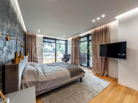 будинок за адресою 53-тя Садова вул.