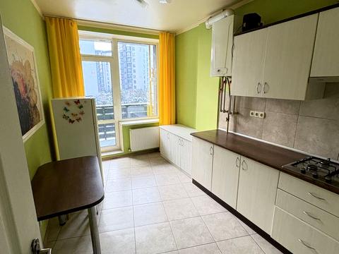 квартира за адресою Героїв Небесної Сотні просп., 16/3