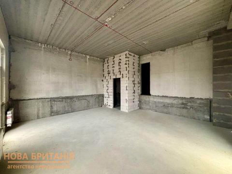 комерційна за адресою Паркова, 1