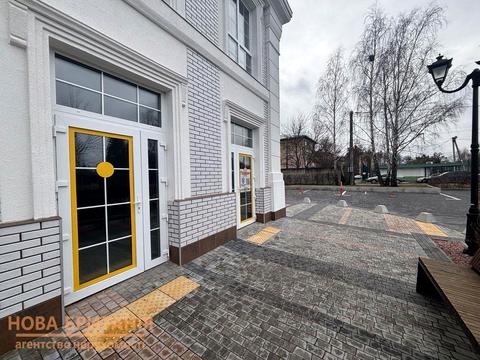 комерційна за адресою Паркова, 1