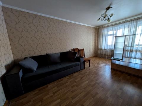 квартира по адресу Героев просп., 4