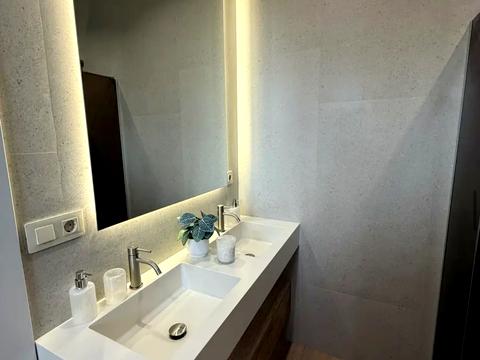 будинок за адресою Розкішна