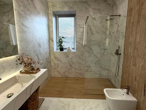 будинок за адресою Розкішна