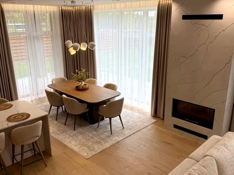 будинок за адресою Розкішна