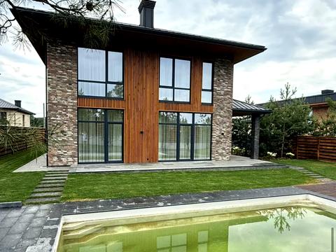 будинок за адресою Розкішна