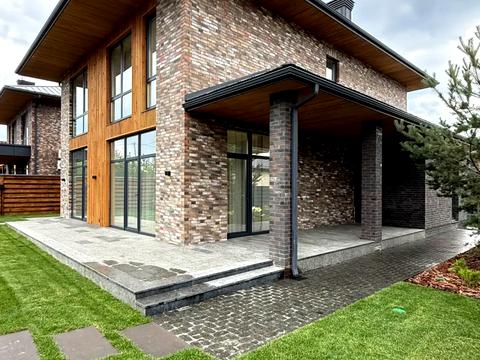 будинок за адресою Розкішна