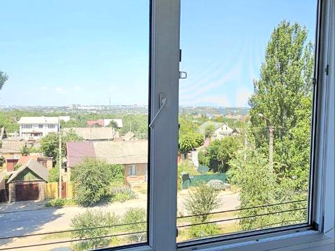 квартира за адресою Антарктична вул., 15а