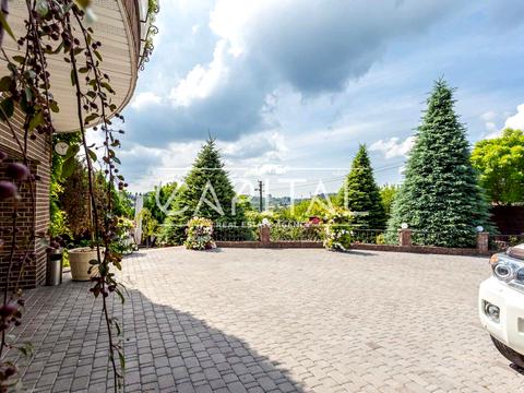 будинок за адресою Миколи Миклухи-Маклая вул. (Дежнєва)