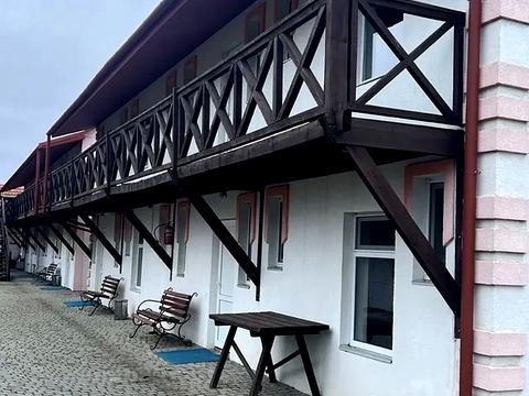 коммерческая по адресу Гагаріна, 1