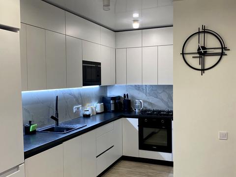 квартира по адресу Зеленая ул., 204г