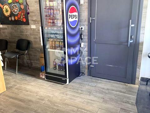 комерційна за адресою Академіка Заболотного вул., 15-Б