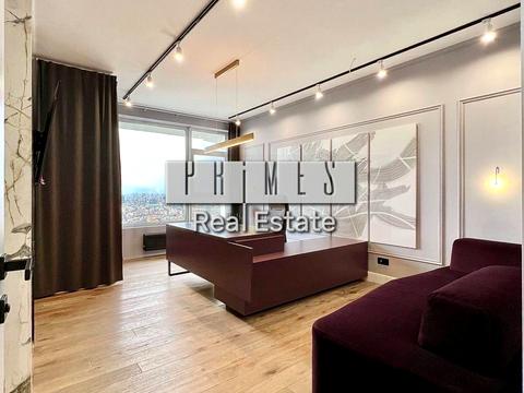 комерційна за адресою Кловський узвіз (Кловський), 7a