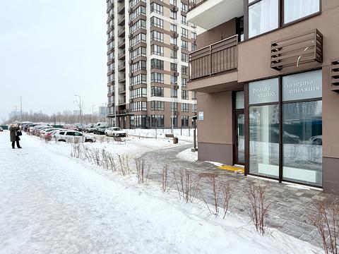 комерційна за адресою Генерала Грекова вул., 2