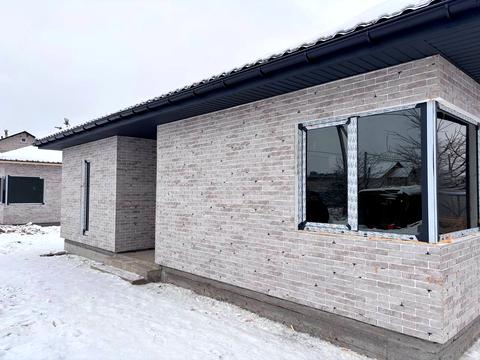 будинок за адресою Весела