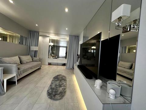 квартира за адресою Новорічна вул., 53