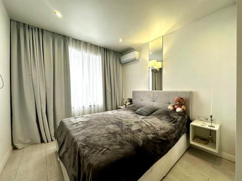 квартира за адресою Новорічна вул., 53