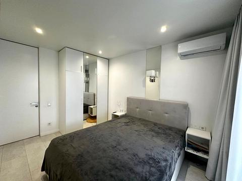 квартира за адресою Новорічна вул., 53