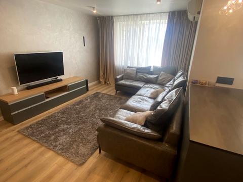 квартира за адресою Володимира Івасюка просп. (Героїв Сталінграду), 20-А