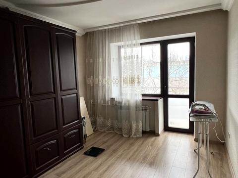 квартира за адресою Євгена Танцюри вул. (Генерала Петрова), 10