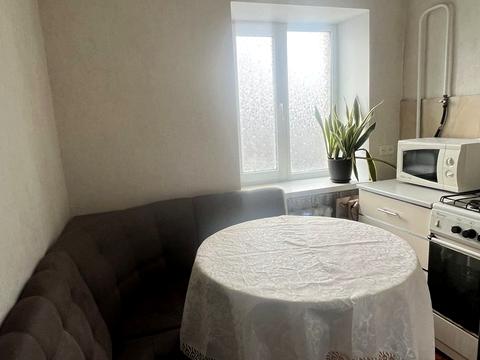 квартира за адресою Євгена Танцюри вул. (Генерала Петрова), 10