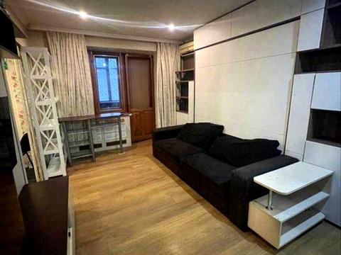 квартира за адресою Леоніда Каденюка просп. (Юрія Гагаріна), 13