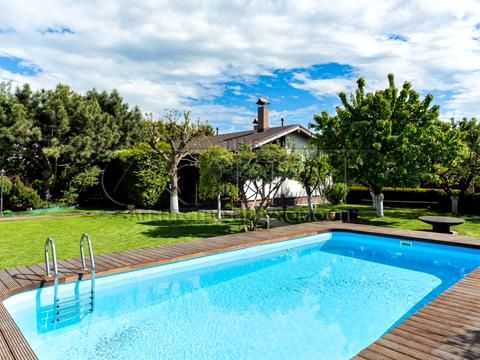 будинок за адресою с. Гатне, Київська вул.