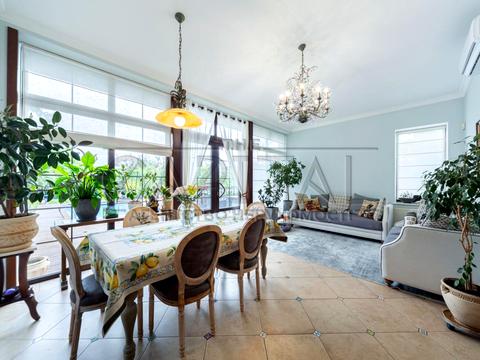 будинок за адресою с. Гатне, Київська вул.