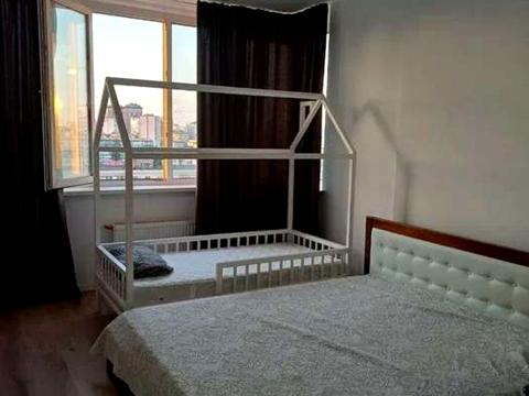 квартира по адресу Героев Полка "Азов ул. (Малиновского маршала), 8