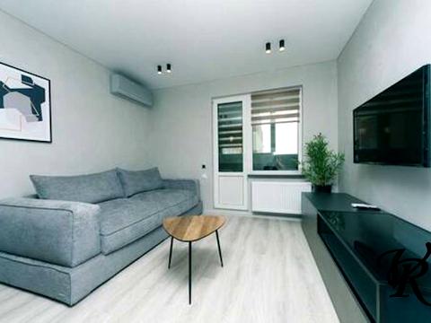 квартира за адресою Академіка Глушкова просп., 9-Є